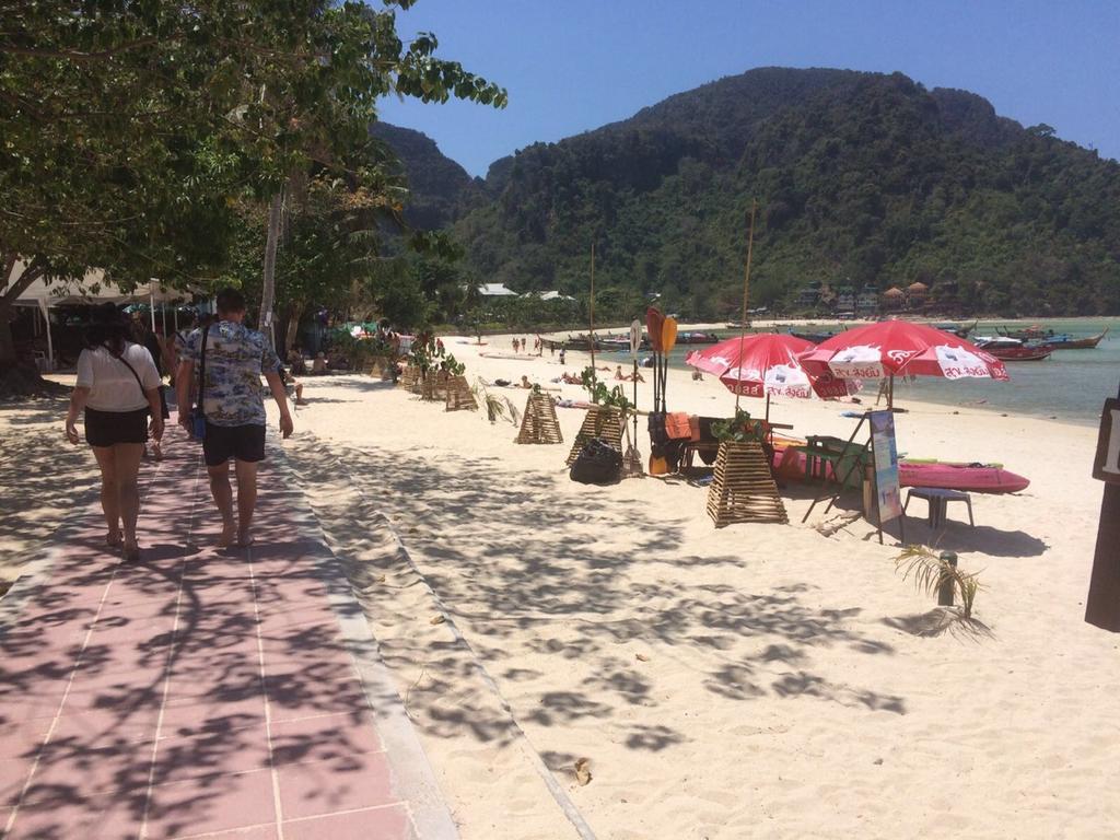 Bung House Hotel เกาะพีพี ภายนอก รูปภาพ